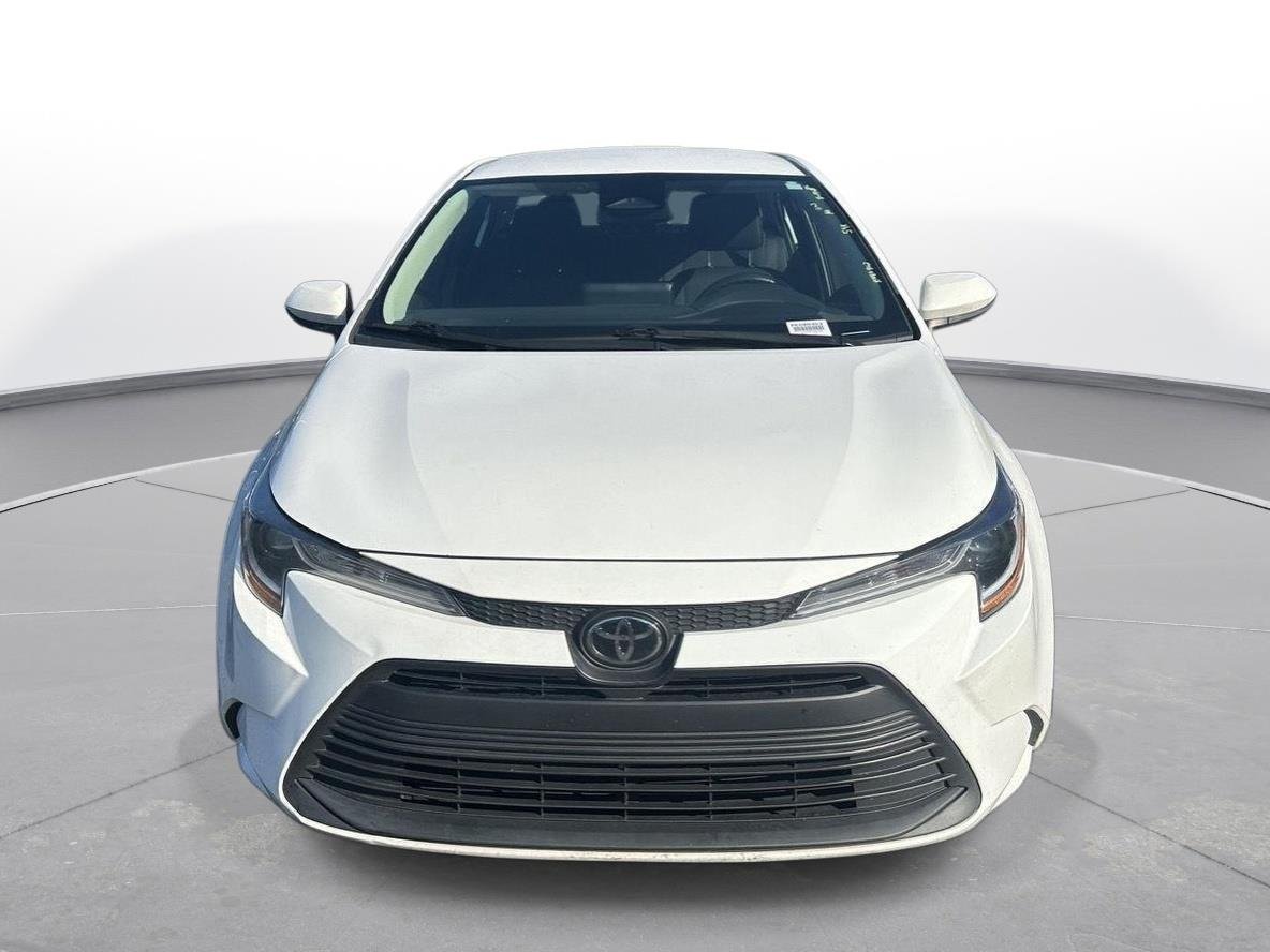 Used 2024 Ice Cap Toyota LE image 3
