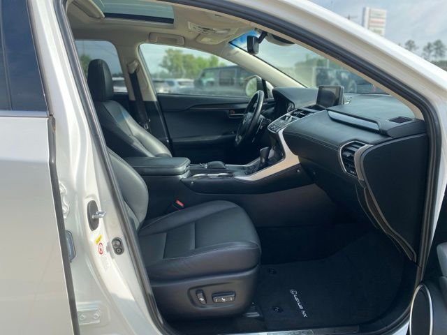 Used 2018 White Lexus 300 Base image 16
