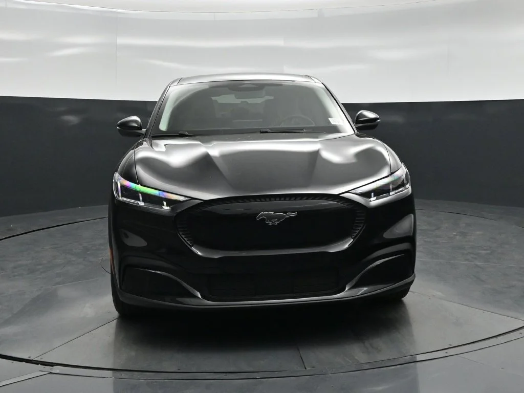 New 2026 Shadow Black Ford Select image 48