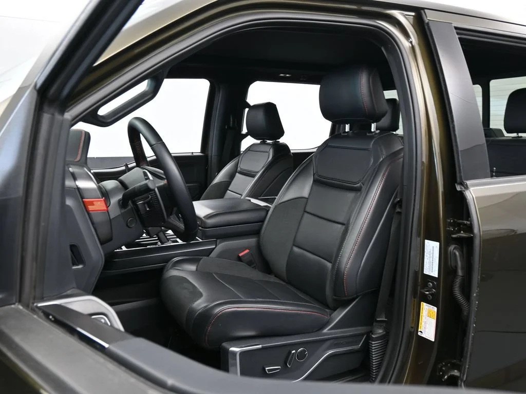 Used 2025 Green Ford Raptor image 9