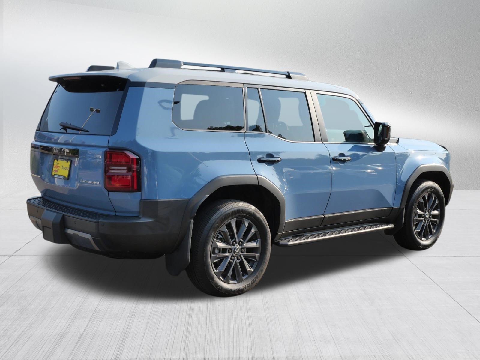 Certified Used 2025 Heritage Blue/Gray Scape Toyota  image 8