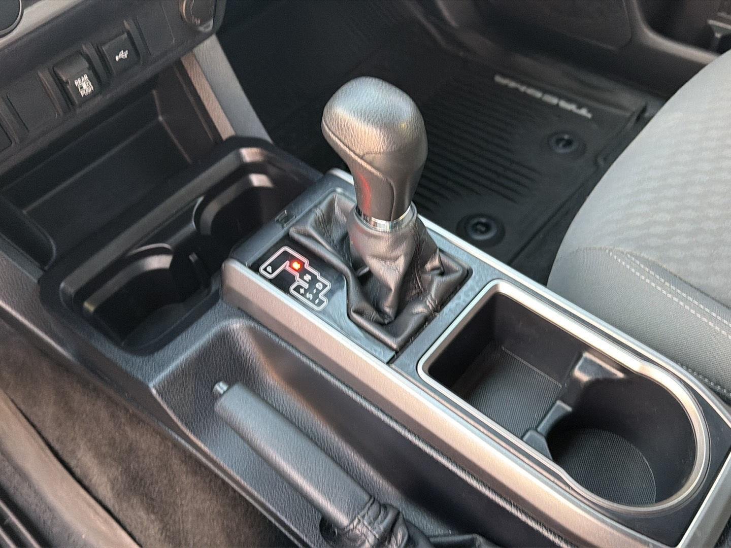 Used 2020 Magnetic Gray Metallic Toyota SR5 V6 image 26