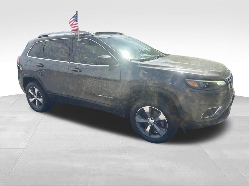Used 2019 Gray Jeep Limited image 30