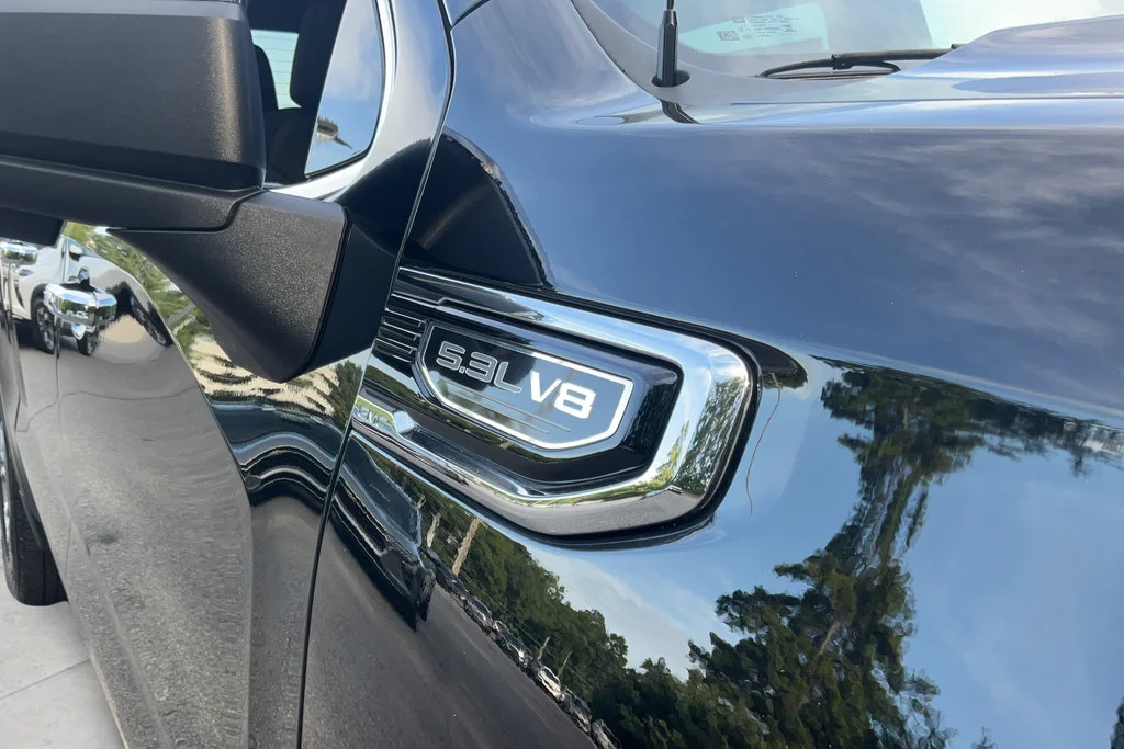 2025 GMC Sierra 1500 SLT - Photo 32