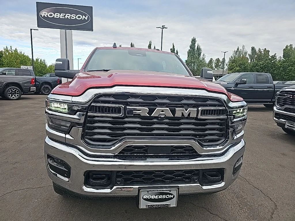 2025 RAM 3500 Tradesman - Photo 7