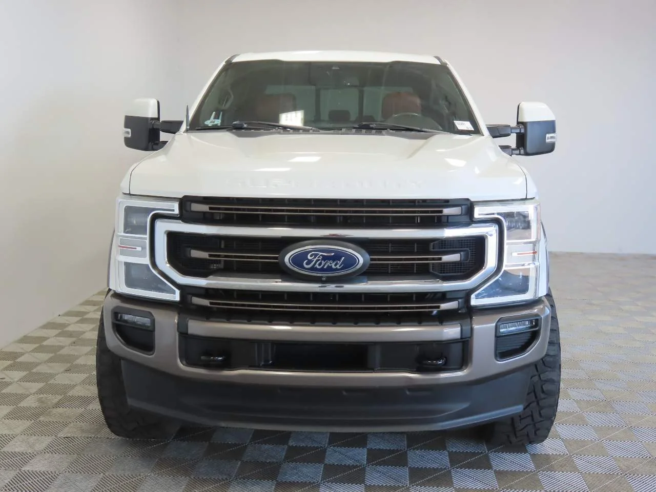 Used 2021 Oxford White Ford King Ranch Crew Cab image 2