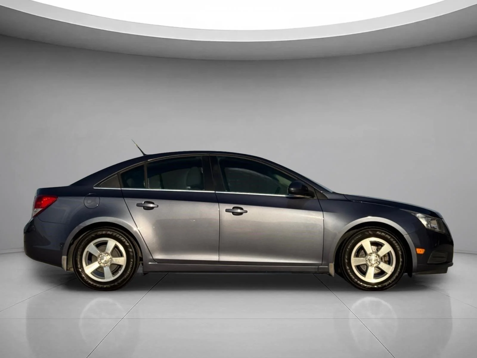 Used 2013 Blue Topaz Metallic Chevrolet 1LT image 8