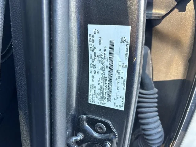 Used 2016 Gray Ford XLT image 15