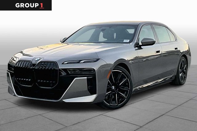 Pre-Owned 2025 BMW i7 xDrive60
