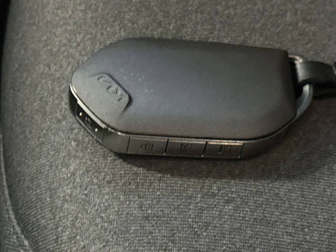 2025 Kia K4 EX - Photo 28