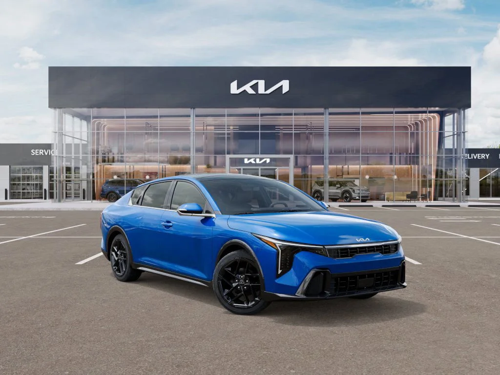 2025 Kia K4 GT-Line Turbo AT's photo
