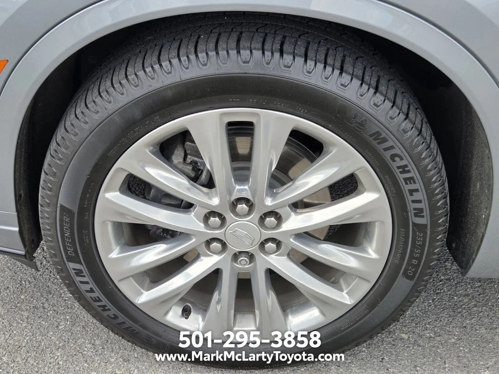 Used 2024 Silver Cadillac Premium Luxury image 18