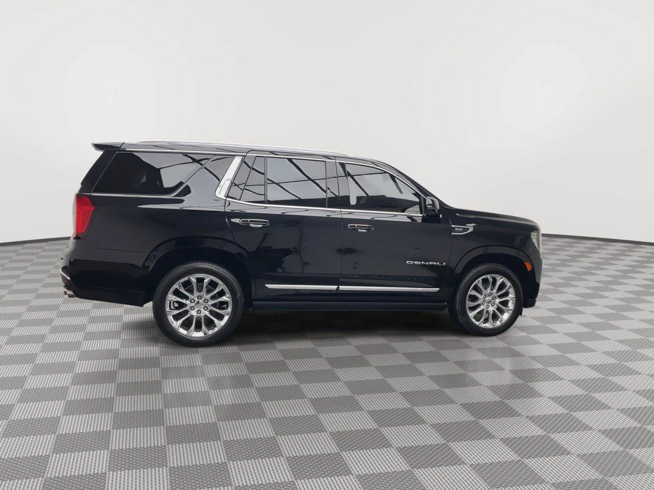2023 GMC Yukon Denali - Photo 8