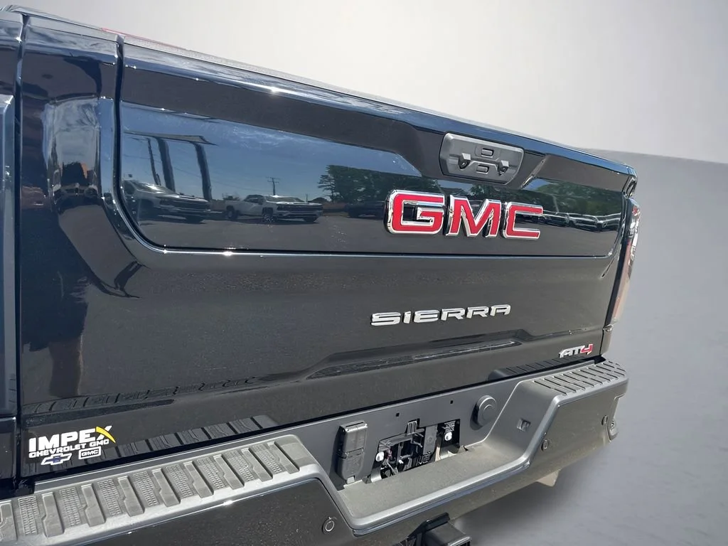 Used 2026 Onyx Black GMC AT4 image 38