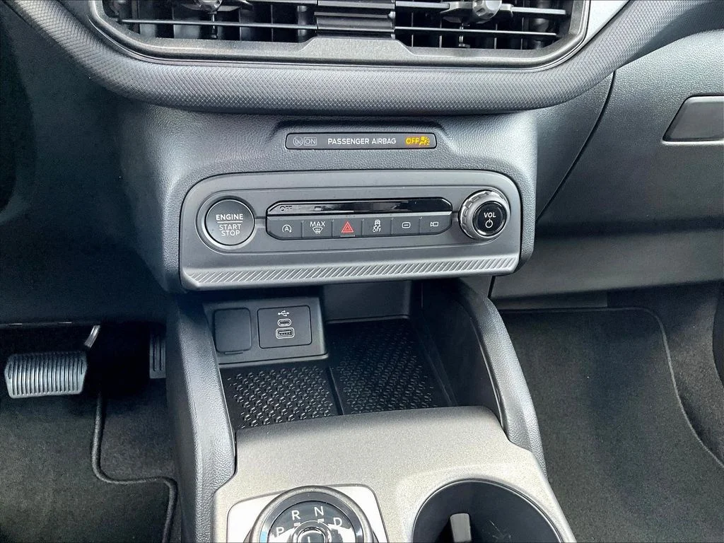 New 2026 Space White Metallic Ford Big Bend® image 22