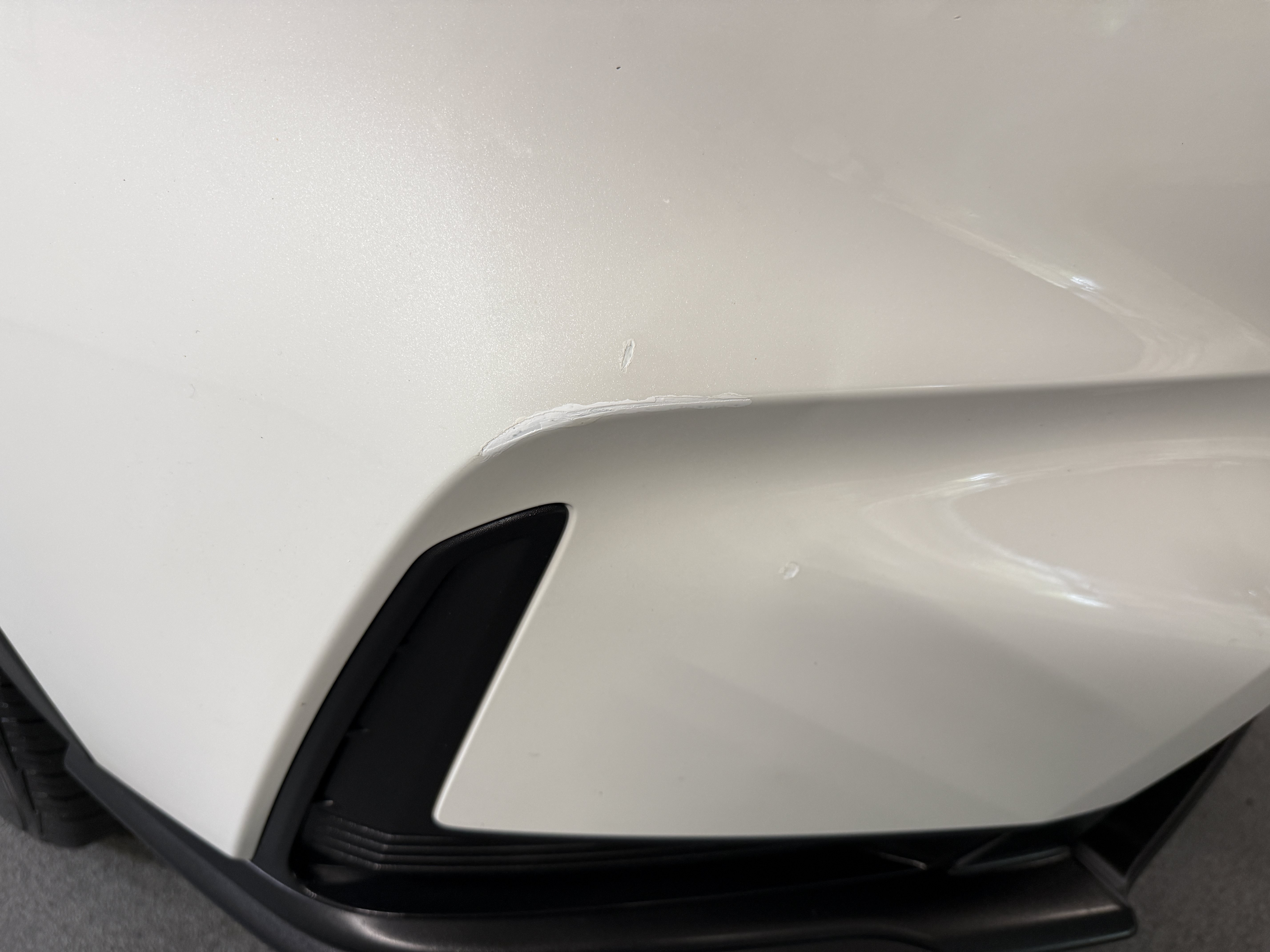 Used 2024 Platinum White Pearl Honda EX image 25