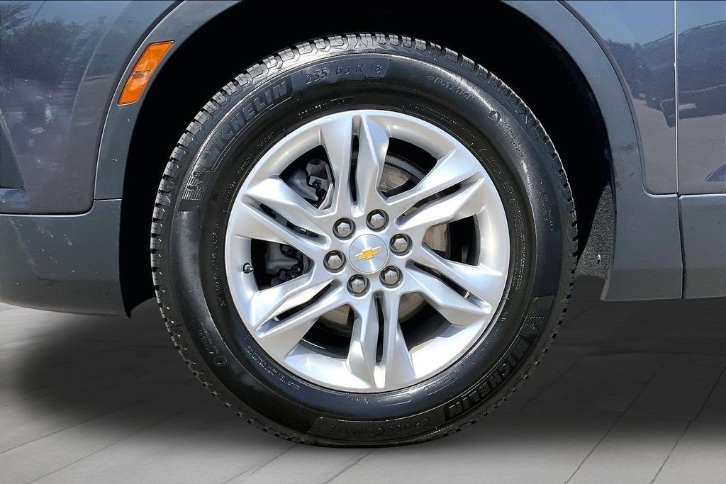 Used 2021 Gray Chevrolet LT image 33