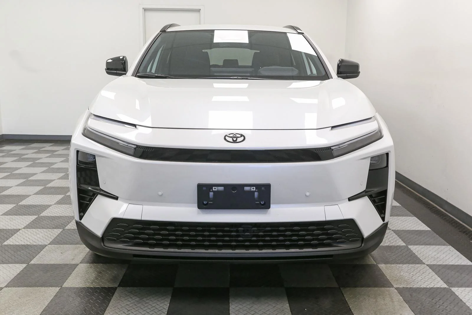New 2026 Wind Chill Pearl Toyota SE image 3