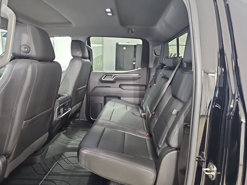 Certified Used 2022 BLACK Chevrolet LTZ image 17