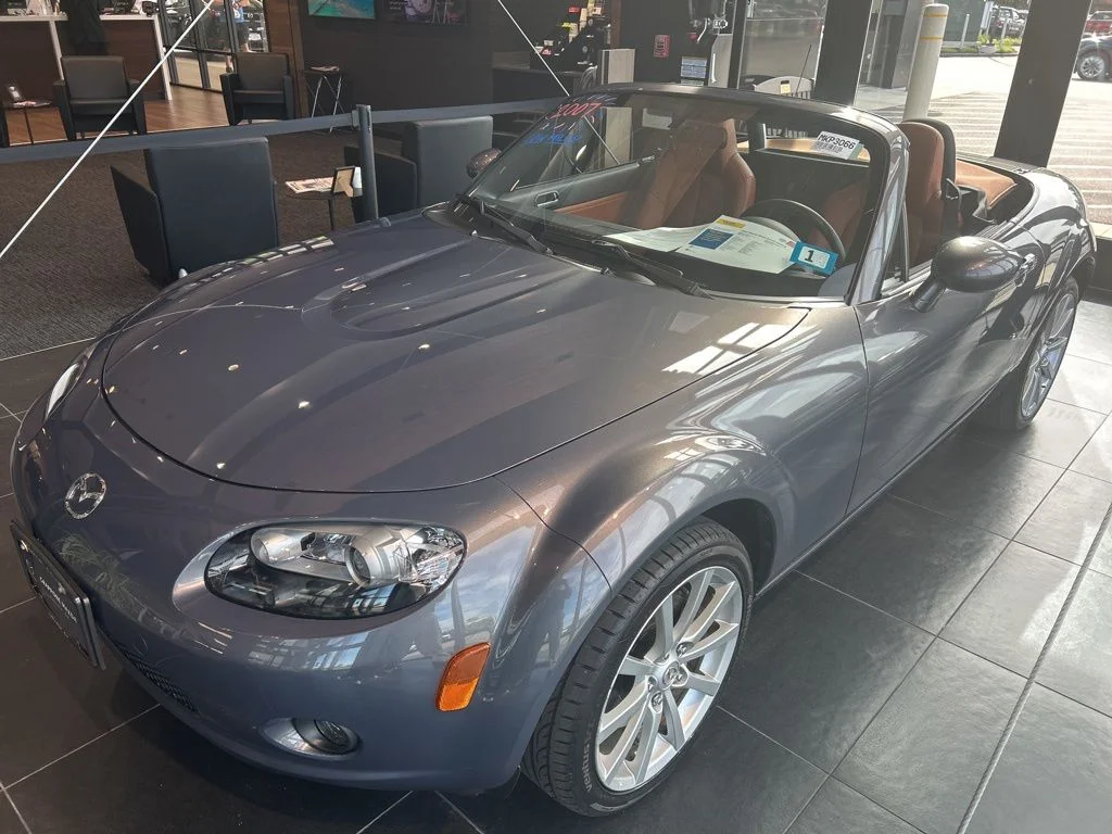 Used 2007 Galaxy Gray Mica Mazda Grand Touring image 9