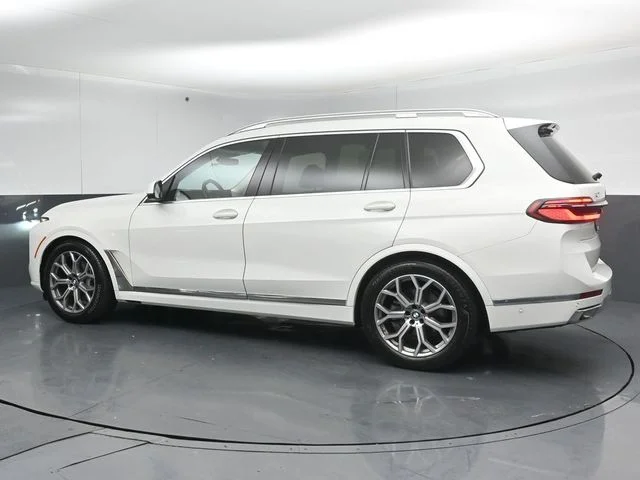 Certified Used 2023 White BMW xDrive40i image 5