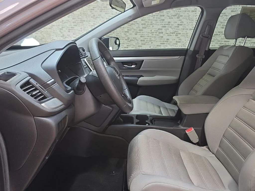 Used 2019 Lunar Silver Metallic Honda LX image 19