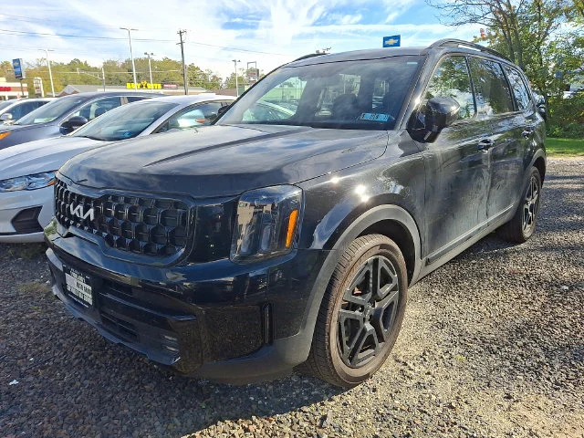 Certified Used 2024 Black Kia SX X-Line image 3