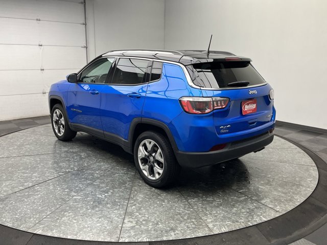 Used 2019 Laser Blue Pearlcoat Jeep Limited image 2