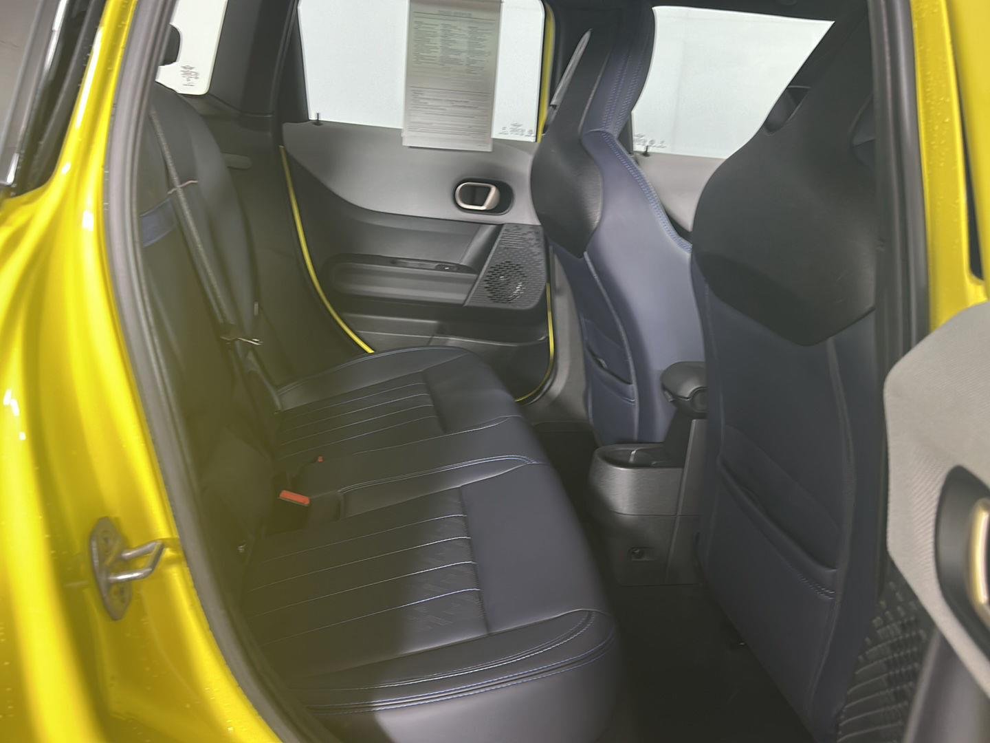 Used 2025 Sunny Side Yellow MINI Cooper S image 4