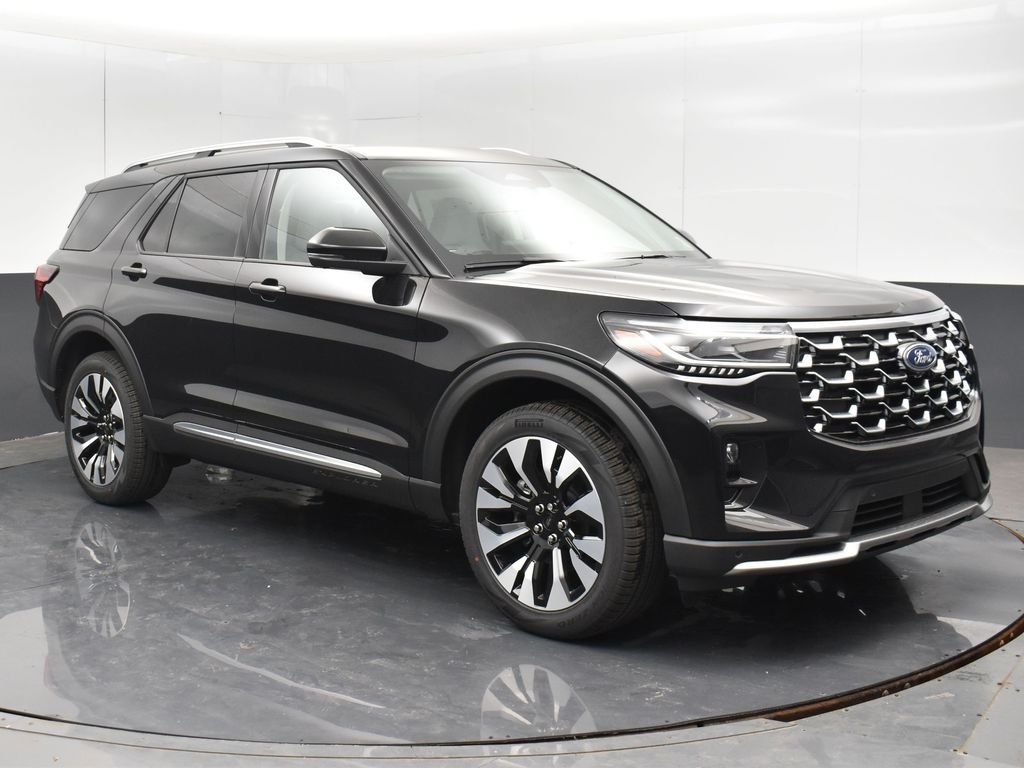New 2026 Agate Black Metallic Ford Platinum™ image 10