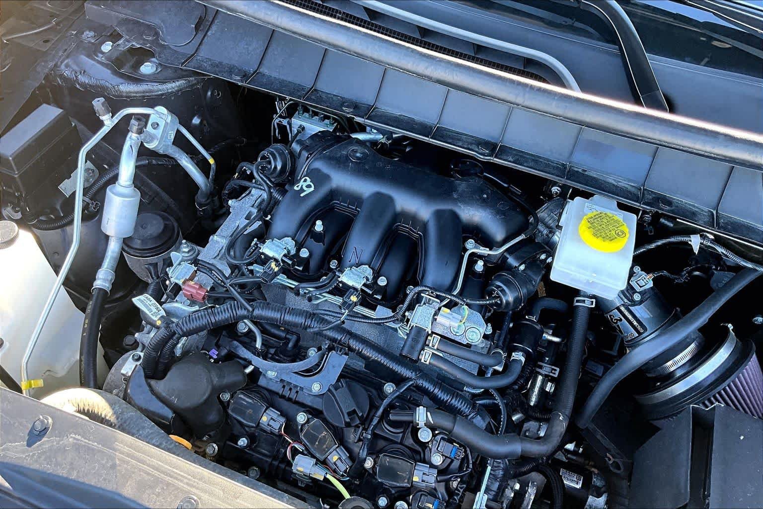 Used 2025 Gun Metallic Nissan Platinum image 33