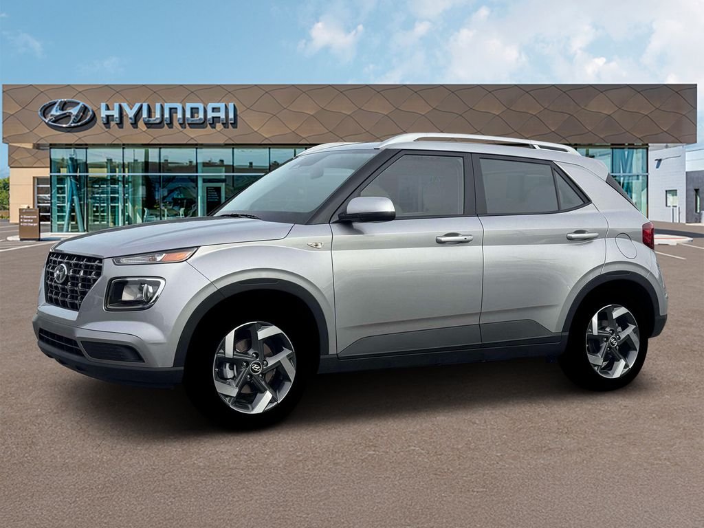 New 2026 Silver Hyundai SEL image 2
