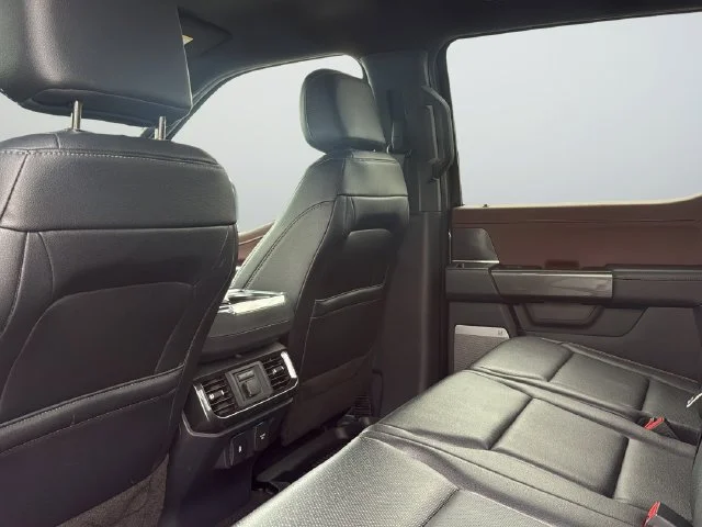 Used 2022 Gray Ford Lariat image 21