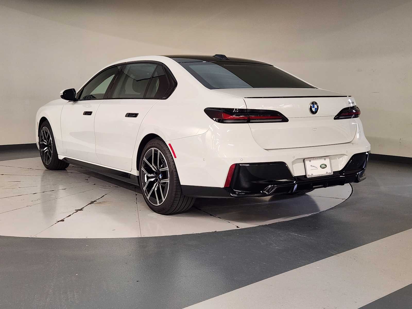 Used 2026 Alpine White BMW 740i image 6