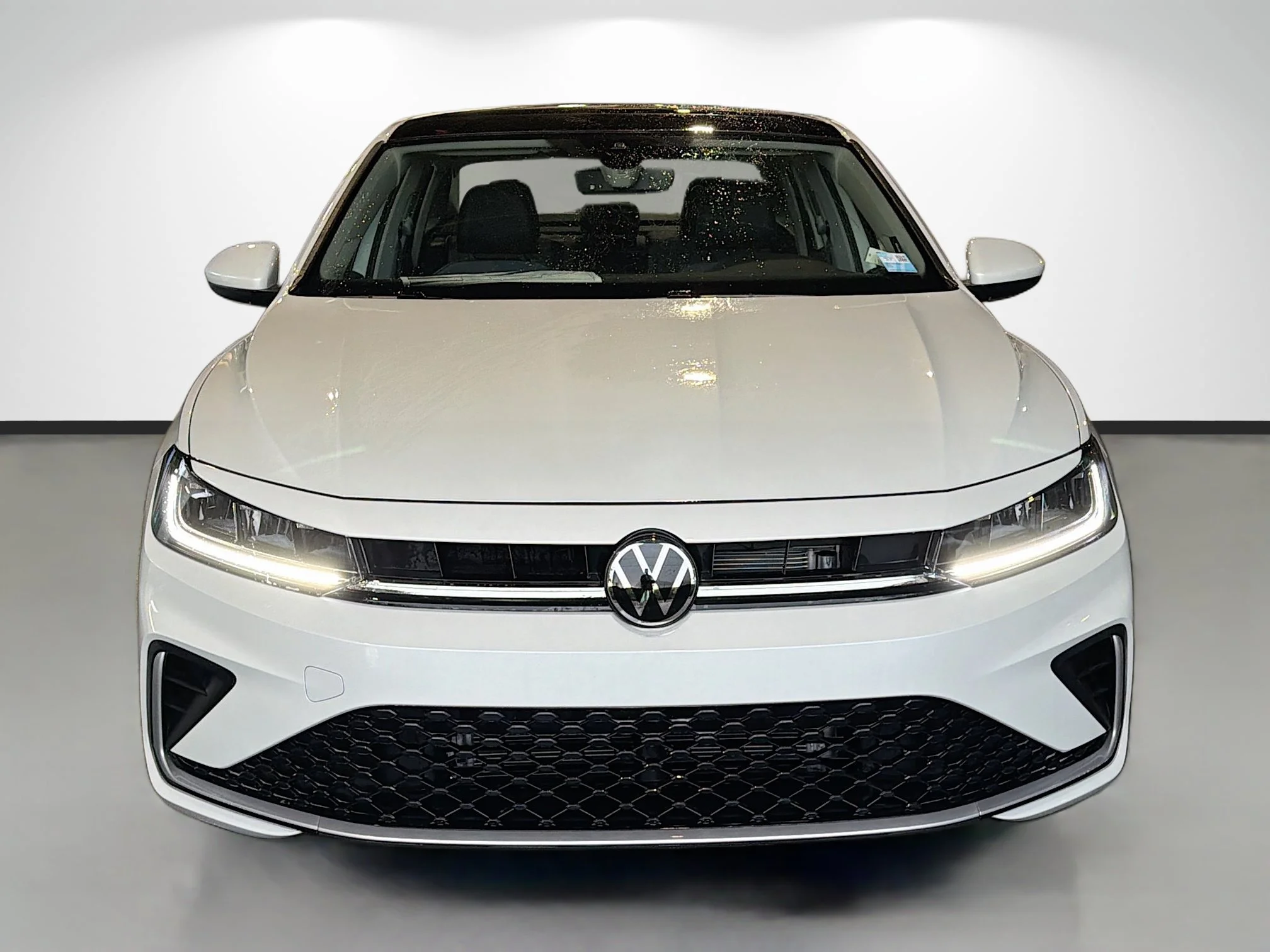 New 2026 White Pearl Volkswagen SE image 8
