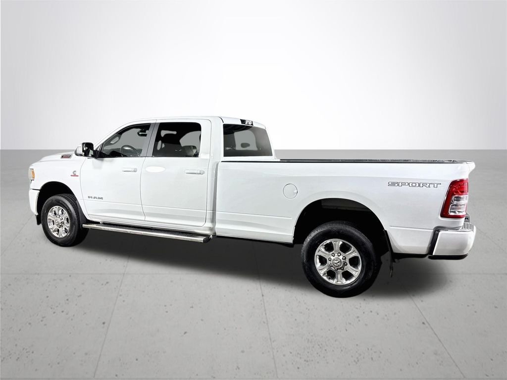 Used 2022 White Ram Big Horn image 8