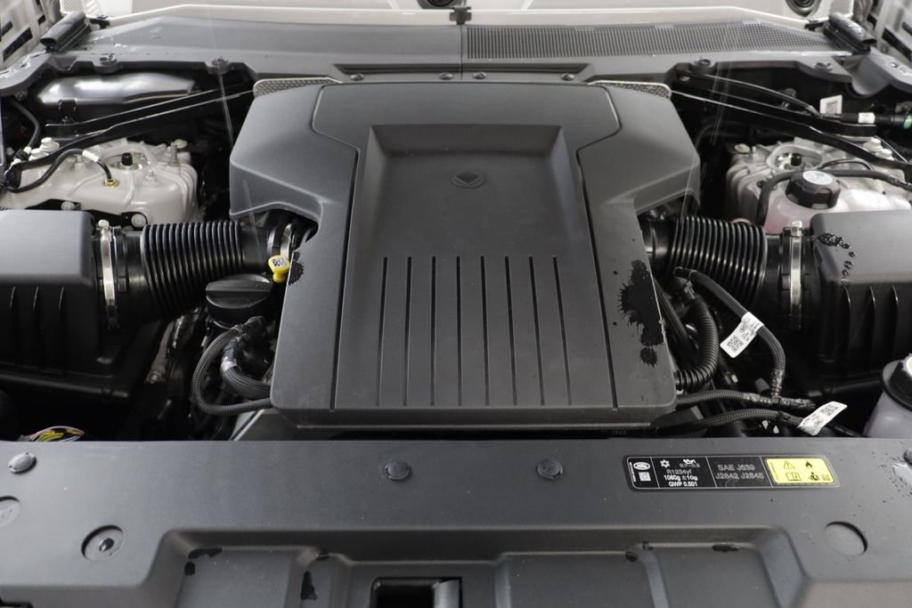 New 2026 Borasco Grey LAND ROVER  OCTA image 27