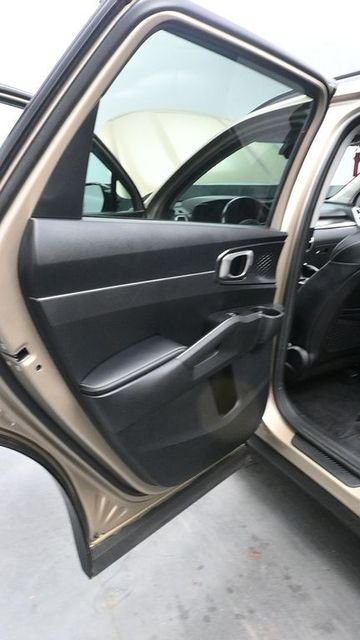 2021 Kia Sorento S - Photo 12