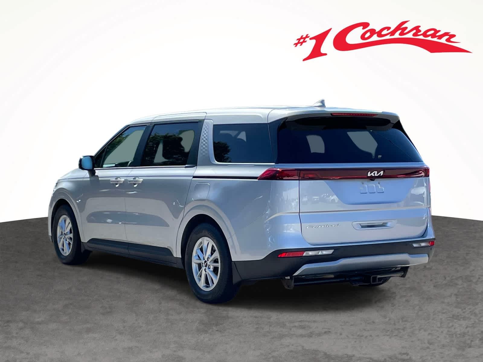 Certified Used 2022 Silky Silver Kia LX image 14