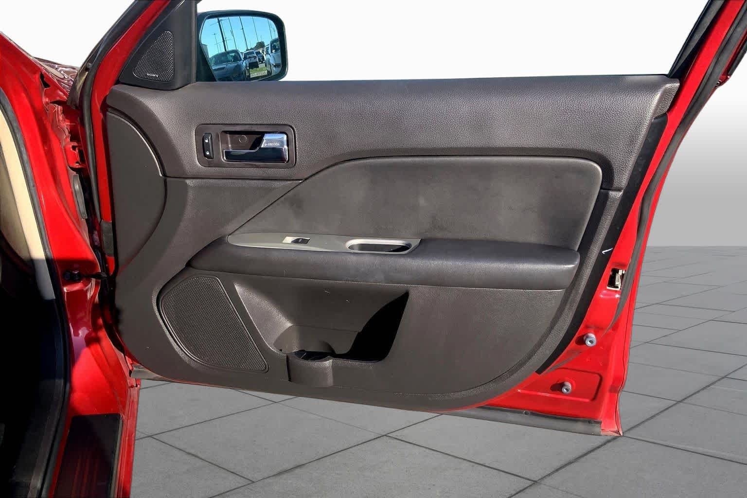 Used 2011 Red Candy Metallic Tinted Ford SEL image 21