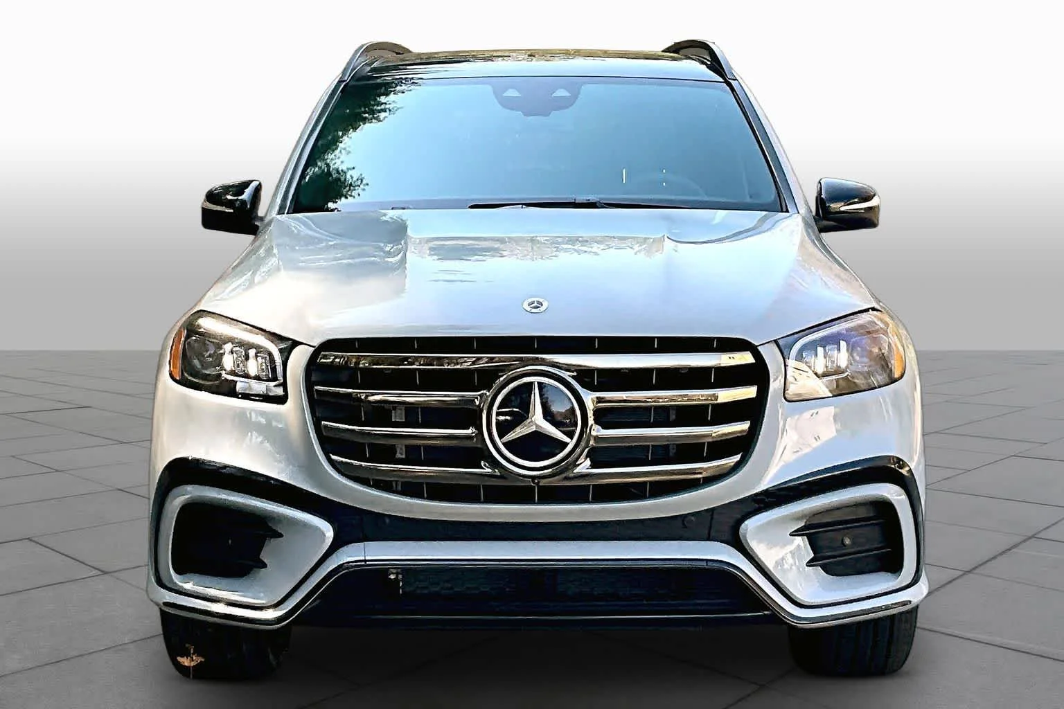 New 2026 MANUFAKTUR Alpine Grey Mercedes-Benz GLS 450 image 3