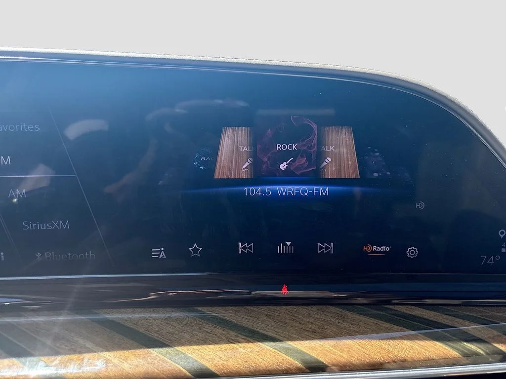 Used 2022 Black Cadillac Sport Platinum image 42