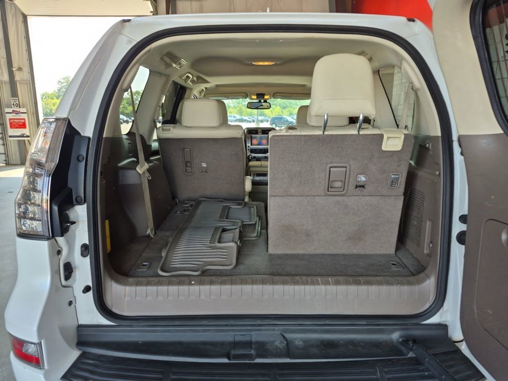 2017 Lexus GX Base - Photo 3