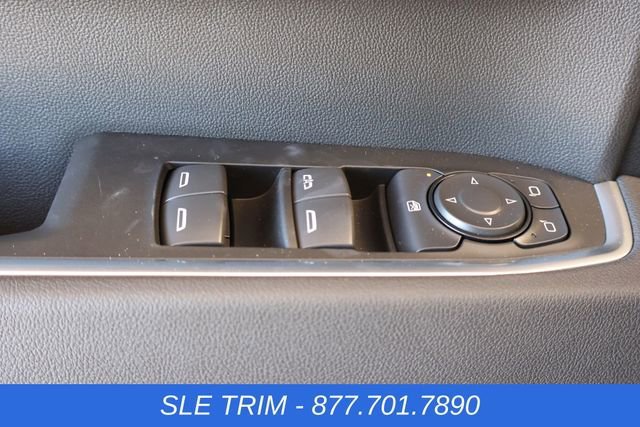 New 2026 Summit White GMC SLE image 14