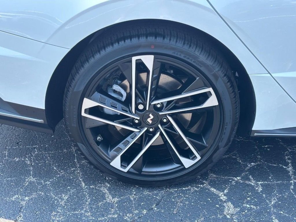 2025 Hyundai Sonata N Line - Photo 26