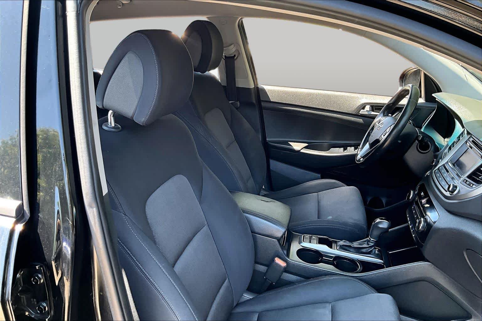 Used 2016 Ash Black Hyundai Sport image 8