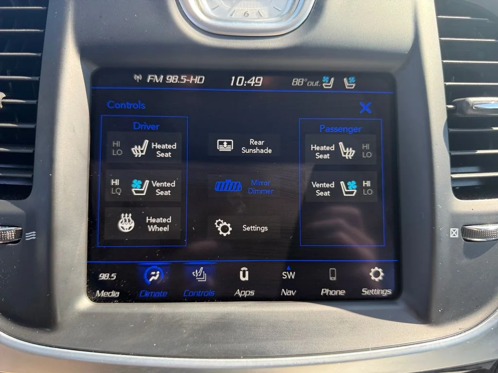 Used 2022 Gray Chrysler Touring image 27