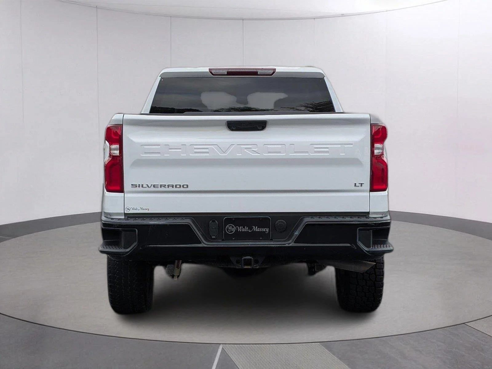 Used 2025 Summit White Chevrolet LT Trail Boss image 4