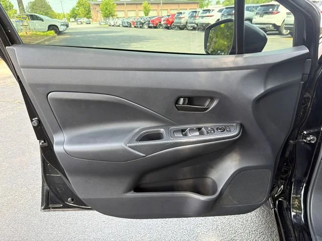 Used 2024 Black Nissan 1.6 S image 10