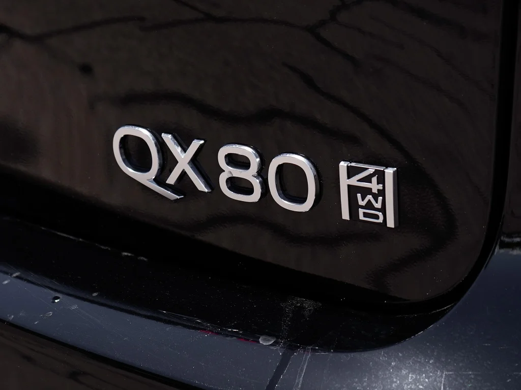 Certified Used 2026 Black Obsidian INFINITI PURE image 7